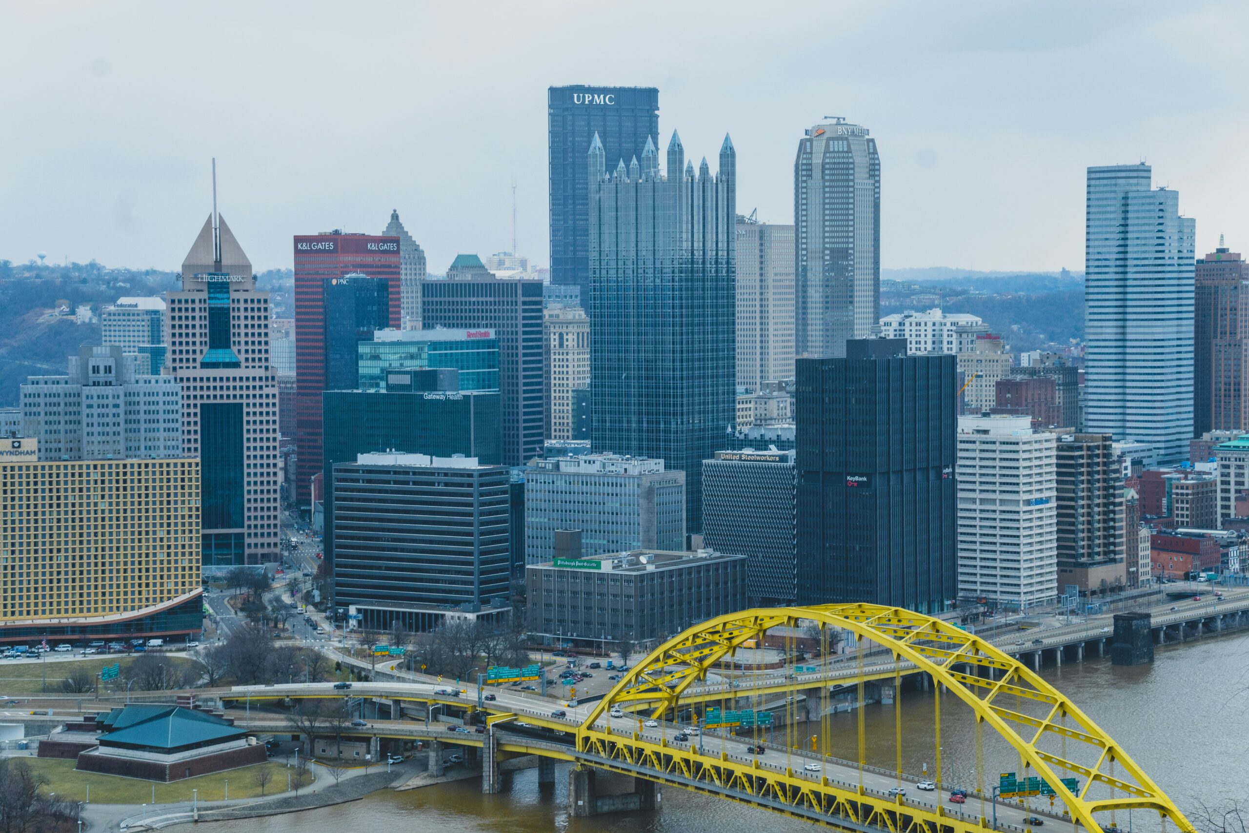 yellow bridge in pittsburg