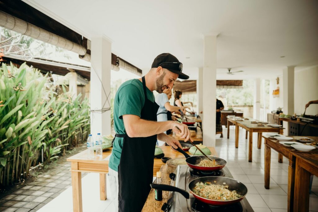 people at a cooking class